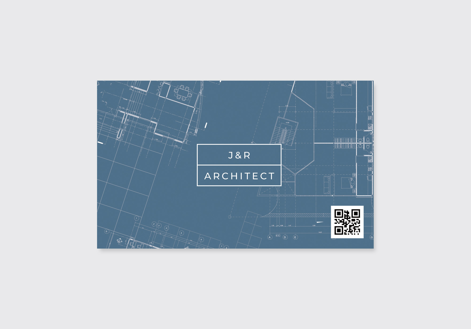 一級建築士名刺の裏面デザイン|建築図面のブループリントを背景にしたプロフェッショナルな名刺デザイン