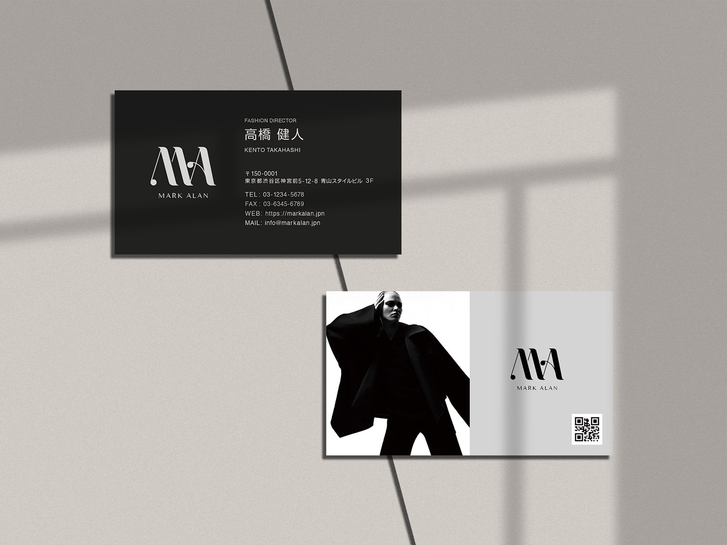 光と影を背景に配置したスタイリッシュな名刺デザインの紹介画像。モード系ブランドの世界観を強調したビジュアル